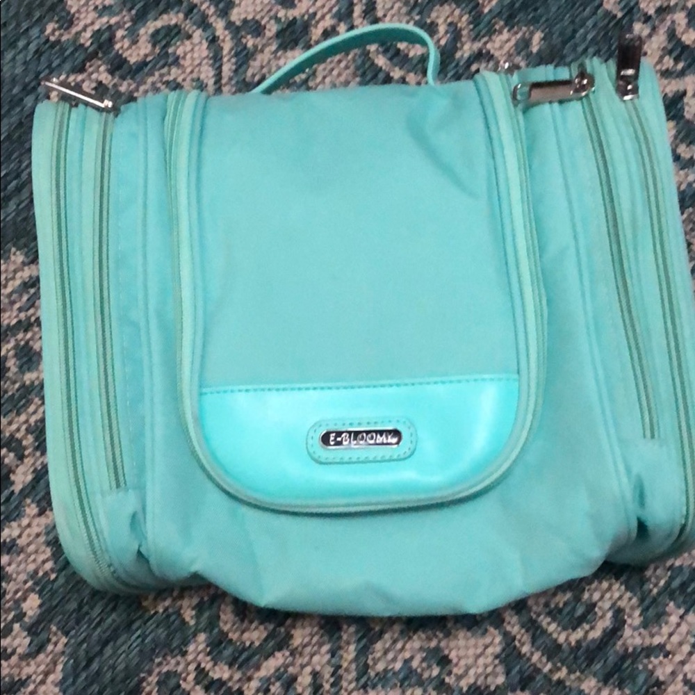 E-bloomy toiletry bag